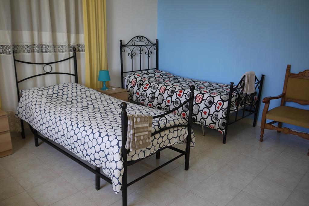 Casa Vacanze Laura Villa Caltanissetta Room photo